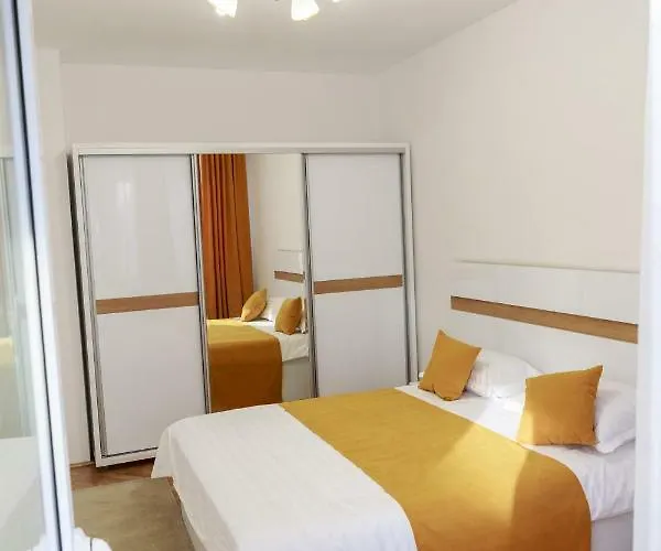 Apartment Strada Muresenilor - Savas Brasov